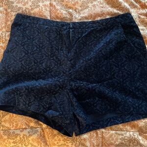 Velvet Patterned Black Shorts